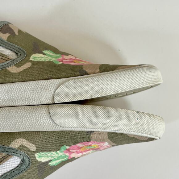 Inkkas Women's Camo Garden Slip On Size 6 - Picture 9 of 11